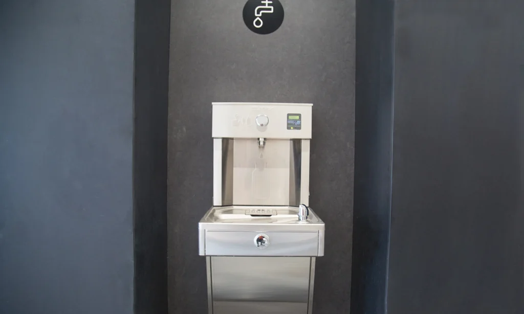 Elkay EZH20 Vandal Resistant Drinking Water Fountain and Bottle Refill Station situated next to the corridor of Adelaide Botanic High School