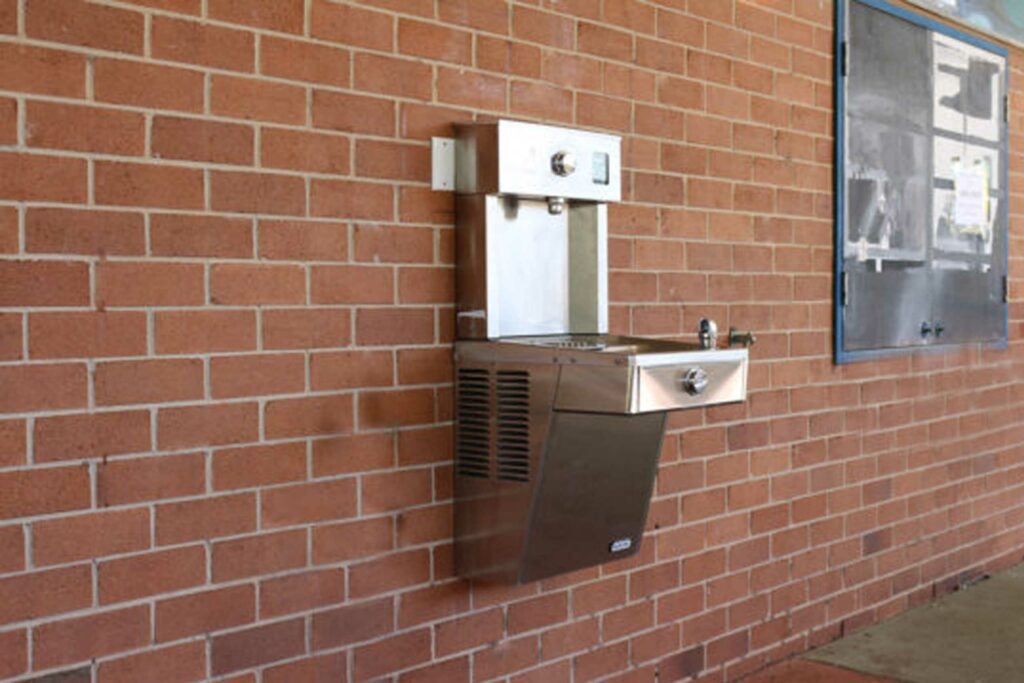 Elkay EZH20 Vandal Resistant Drinking Water Station installed outside school canteen