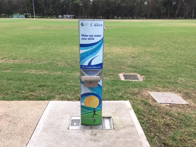 Seaside Locals get Fresh Drinking Water from Aquafil FlexiFountain 1500BF Drinking Water Station Installed in the Northern Beaches Council area.